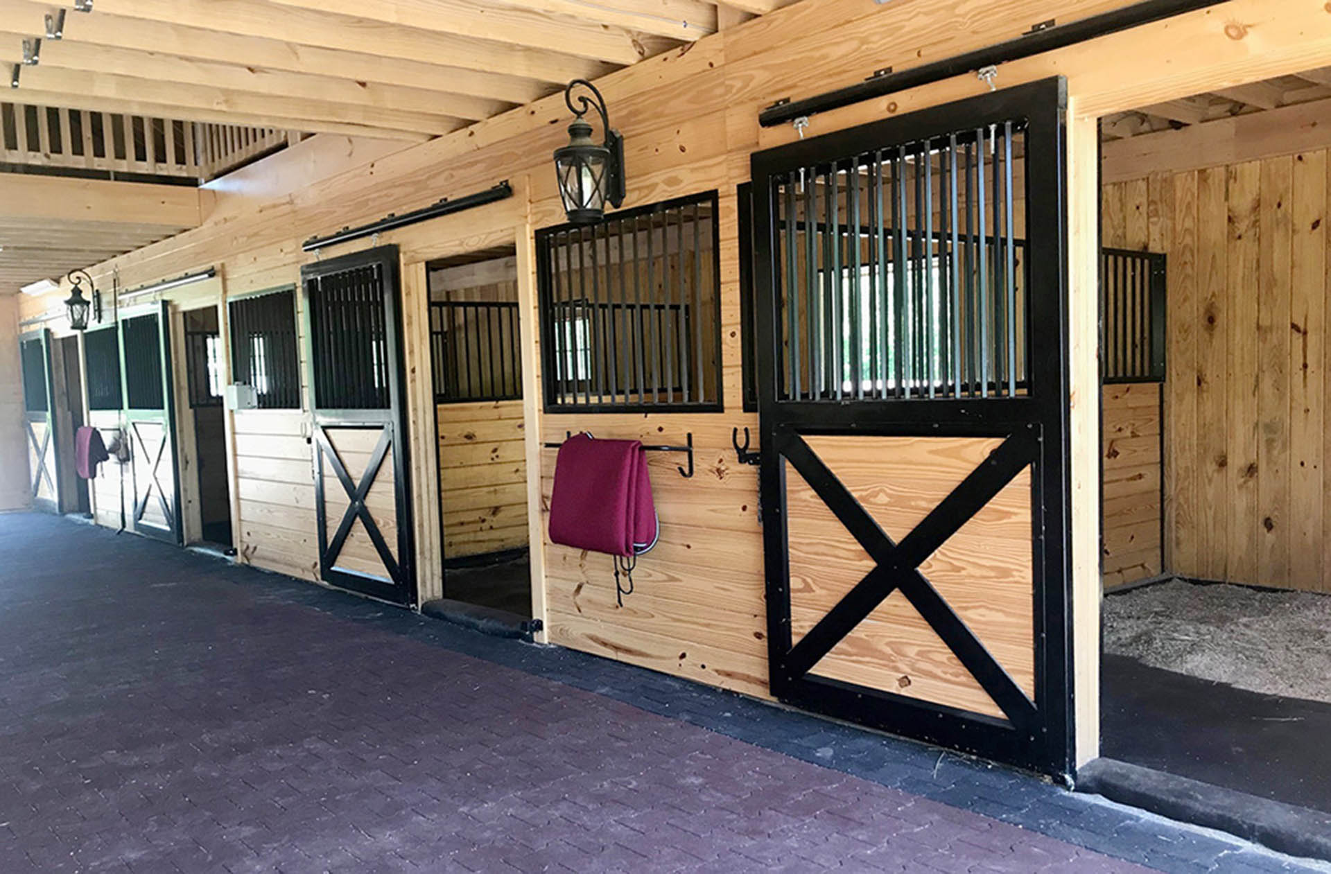 Best Horse Barn Designs for Horse Breeders | Horizon Structures