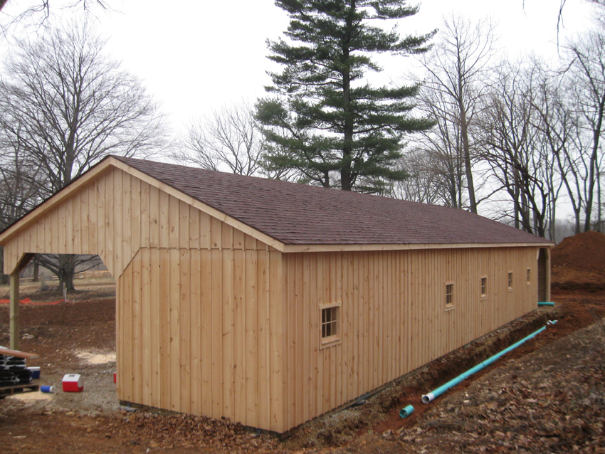 L-Shaped Horse Barns | Prefab L-Shaped Barns - L-Shaped Barns - Horizon