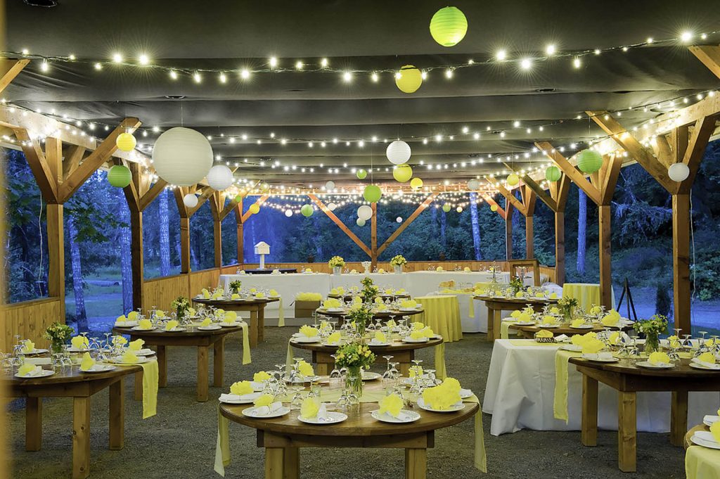 Pergola Decorations for a Wedding How to Decorate a Pergola