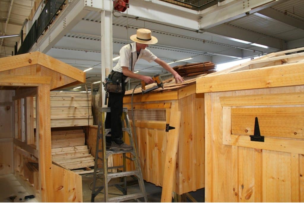 amish built chicken coop