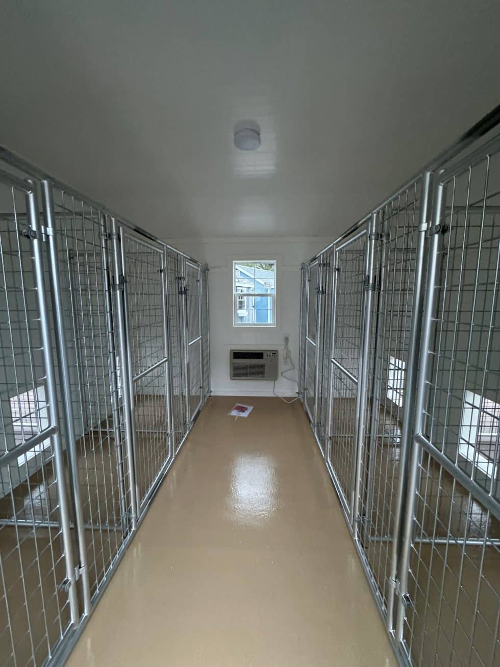 12×24 Six-Box Kennel – Charcoal Shingles - Image 3