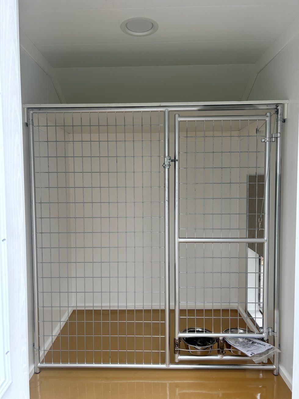 8x14 One Box Kennel- Located in Chuckey,TN! - Image 5