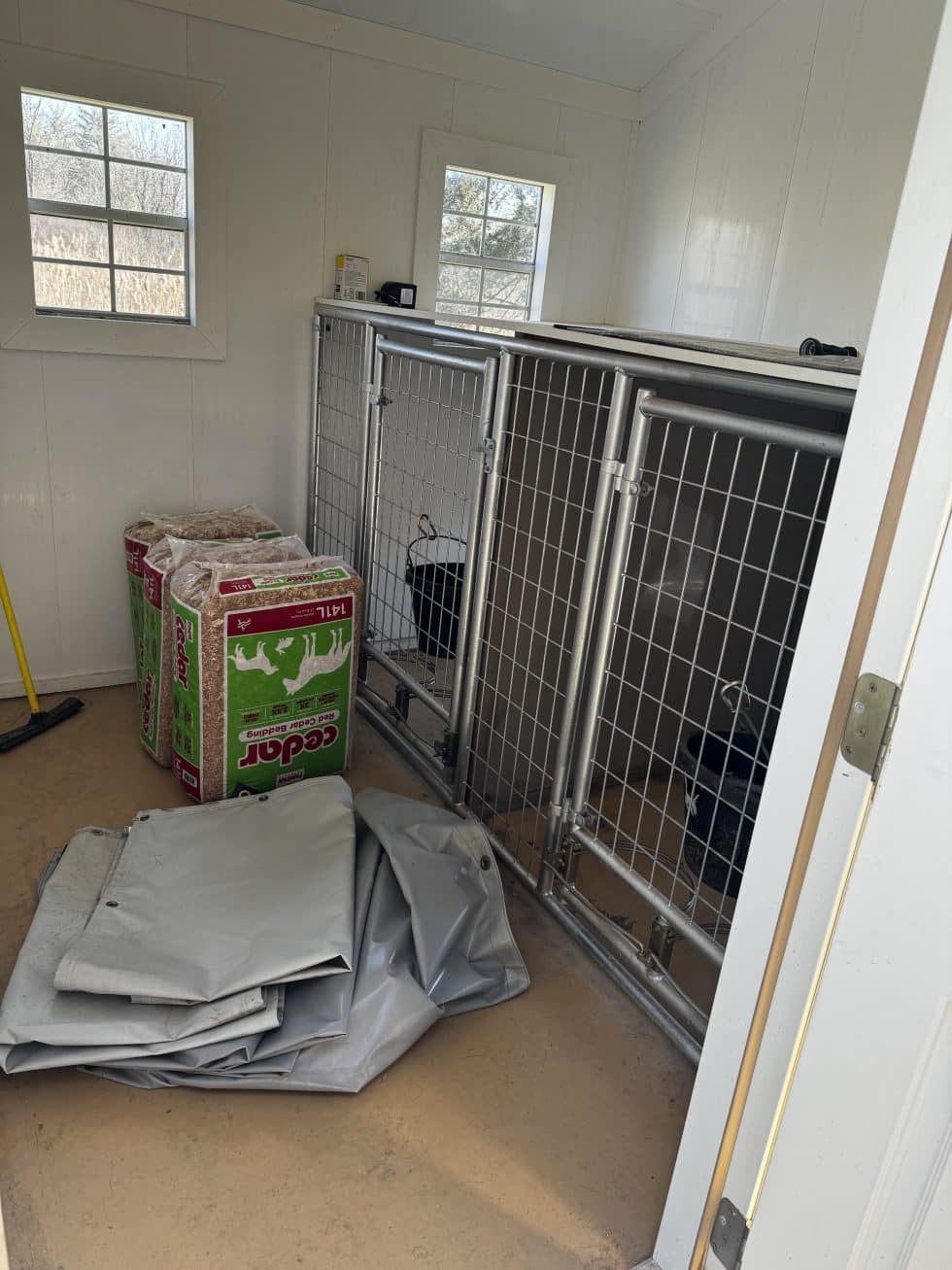 USED 8x16 Two Box Kennel - Walnut Brown Shingles - Located in East China, MI!! - Image 4
