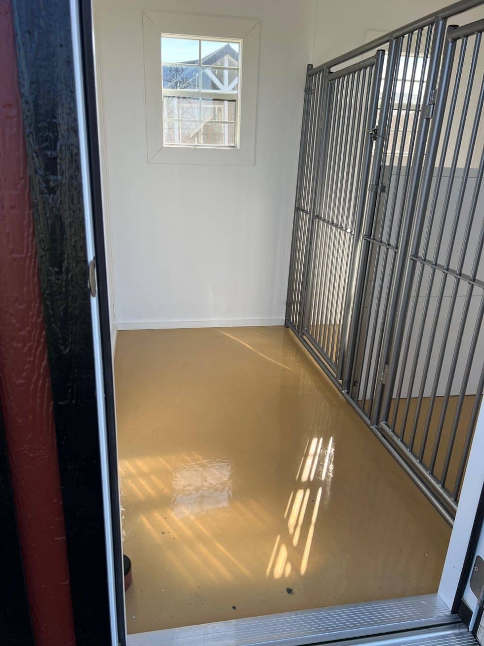 8x16 Double Kennel with Aluminum Fronts - Located in Atglen PA! - Image 4