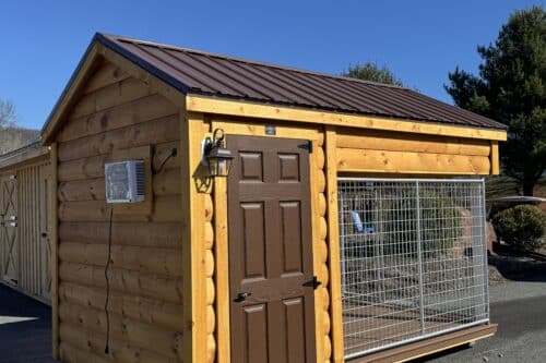 8x12 One Box Kennel - Custom Log Siding - Located in Atglen, PA!