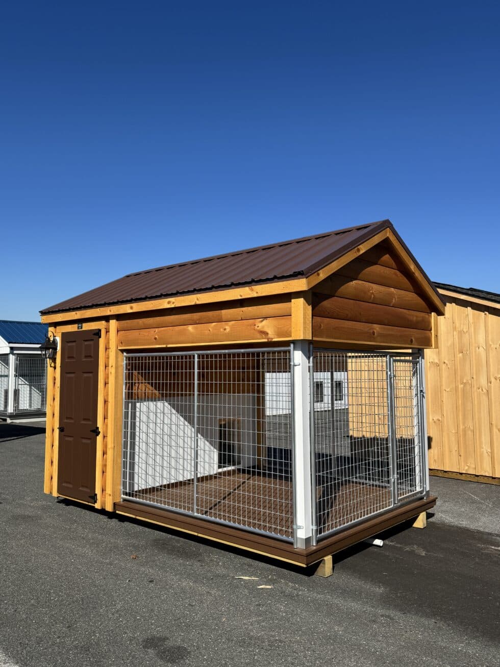 8x12 One Box Kennel - Custom Log Siding - Located in Atglen, PA! - Image 3
