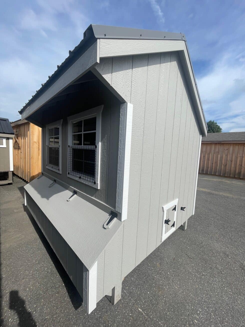 7x8 Quaker - Charcoal Metal Roof - Located in Atglen, PA !