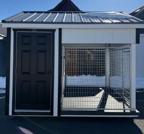 K9 Conference - Upgraded- 8x10 One Box Kennel - Charcoal Metal Roof - Located in Myrtle Beach, SC!