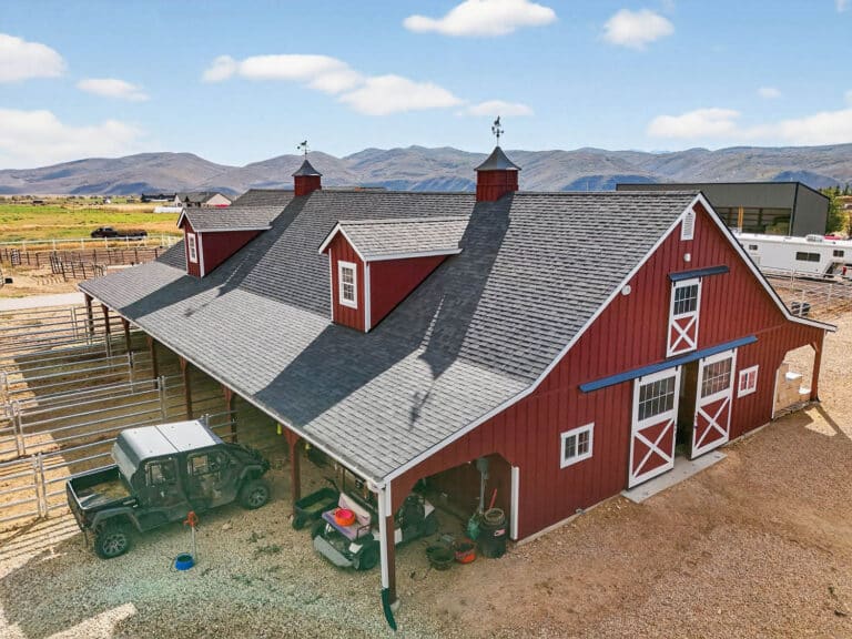 The Best Horse Breeding Barn/Farm Layouts and Designs