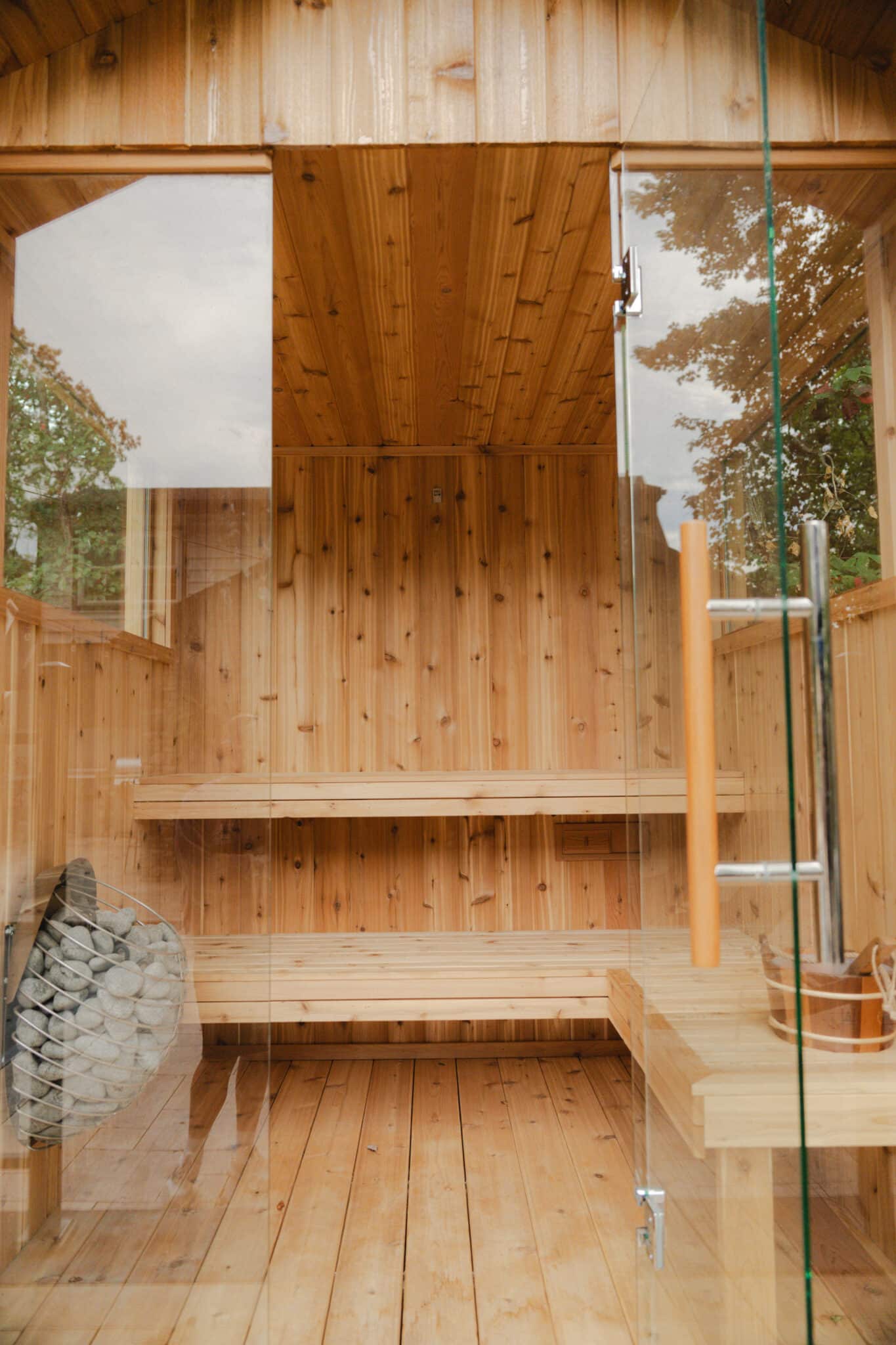 6’7” x 9’ Cedar Glow Sauna - Located in Atglen, PA! - Image 3