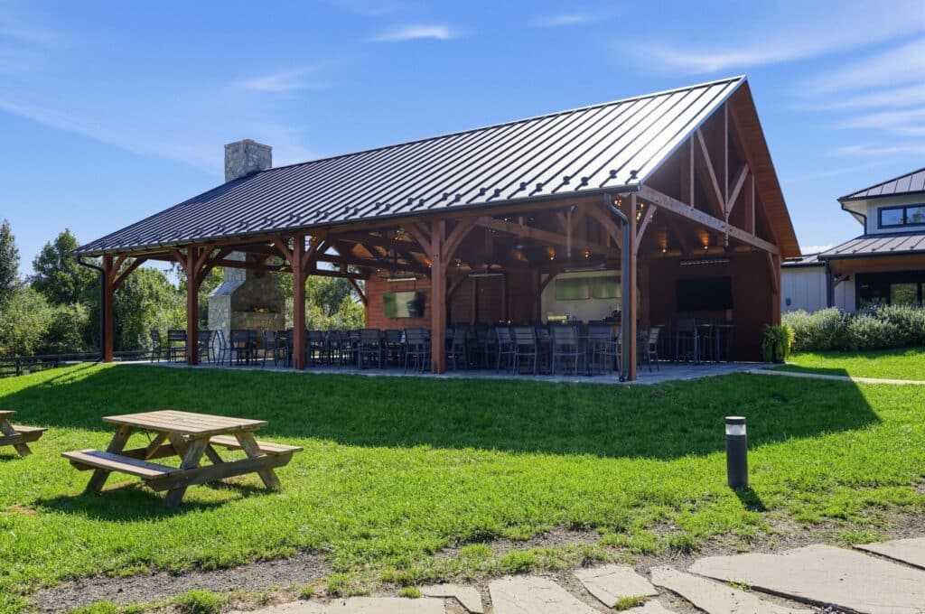 05_36138_Little_River_Tpke-Exterior-9545
