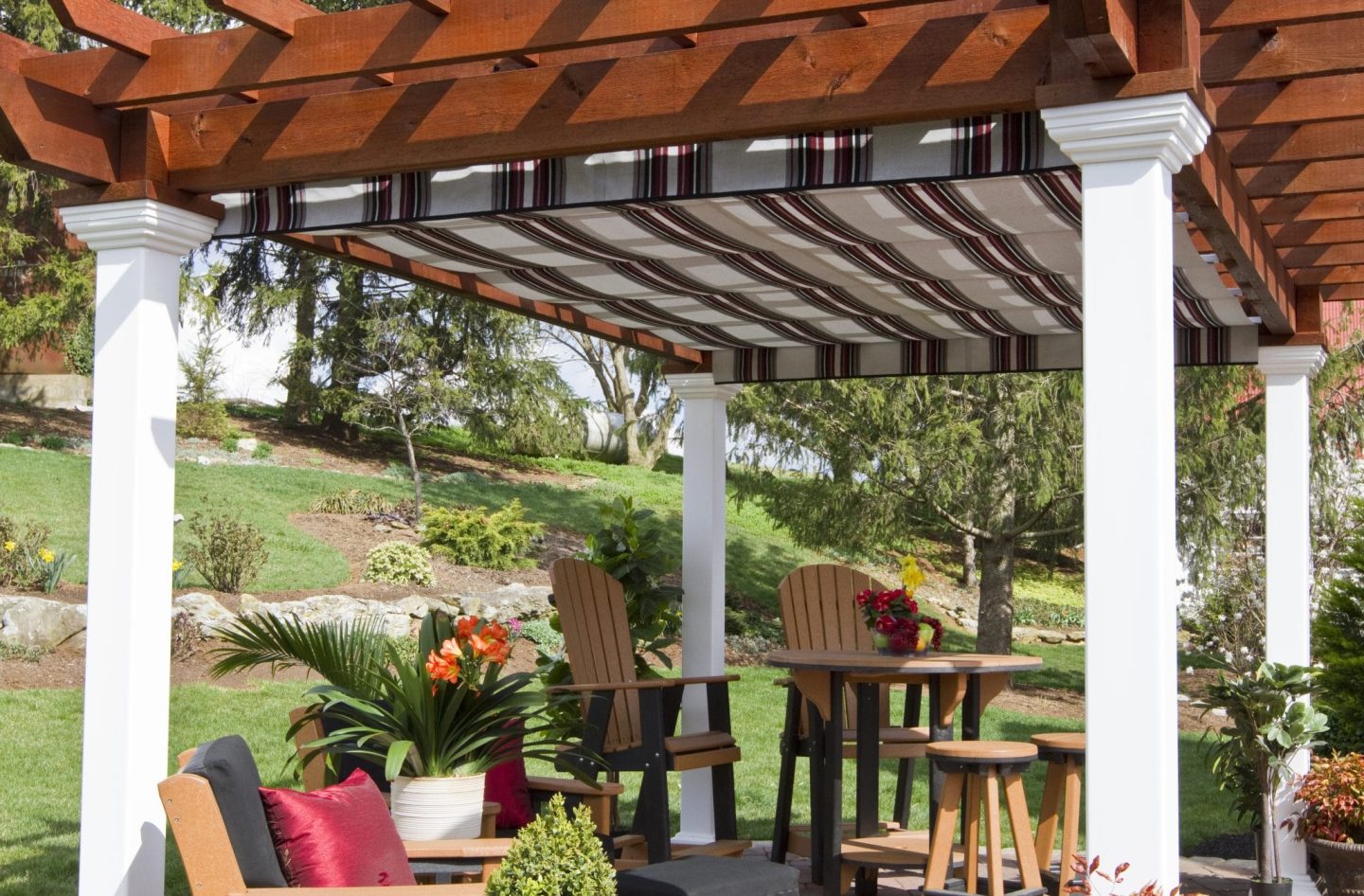 Burgundy Black & White EZ Shade Canopy - 12x16 Artisan Wood Pergola (3)